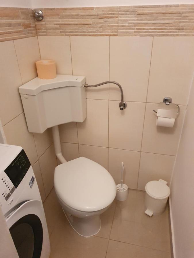 Apartman Noa Книн Екстериор снимка