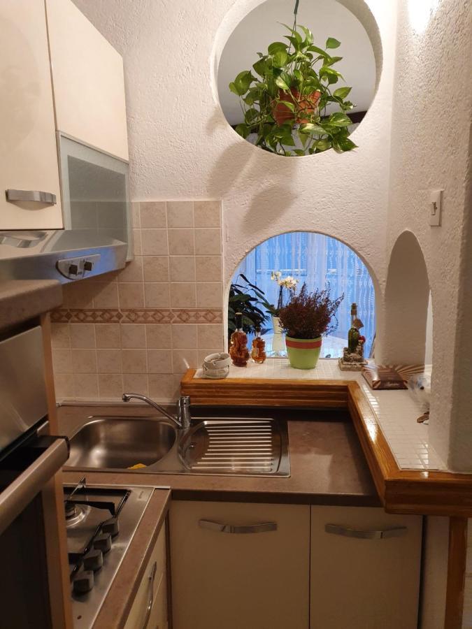 Apartman Noa Книн Екстериор снимка